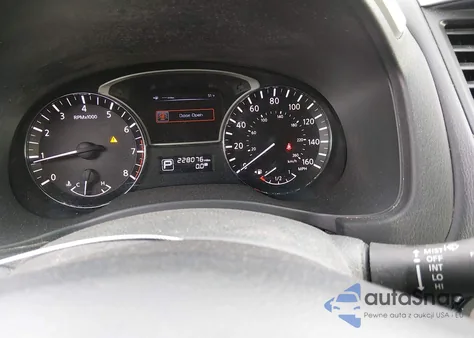 2013 Nissan Pathfinder S z USA, uszkodzony, nr VIN 5N1AR2MN9DC656466